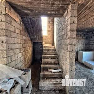 Дом 130м&sup2;, 2-этажный, участок 5 сот.  