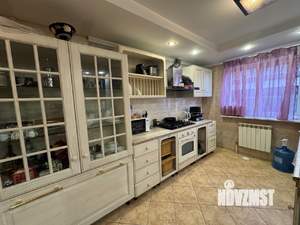 Дом 145м&sup2;, 2-этажный, участок 6 сот.  