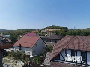 Дом 245м&sup2;, 3-этажный, участок 4 сот.  