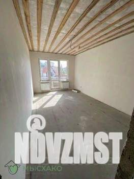 Дом 122м&sup2;, 2-этажный, участок 3 сот.  