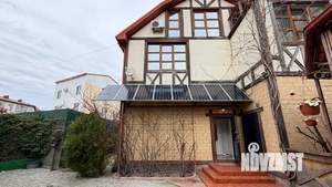 Дом 226м&sup2;, 3-этажный, участок 4 сот.  