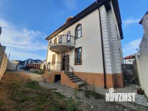 Дом 295м&sup2;, 3-этажный, участок 4 сот.  