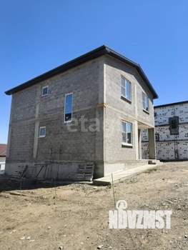 Дом 165м&sup2;, 2-этажный, участок 4 сот.  