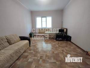 Дом 239м&sup2;, 3-этажный, участок 5 сот.  