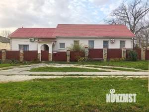 Дом 130м&sup2;, 1-этажный, участок 10 сот.  