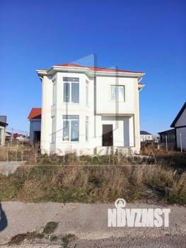 Дом 210м&sup2;, 2-этажный, участок 5 сот.  