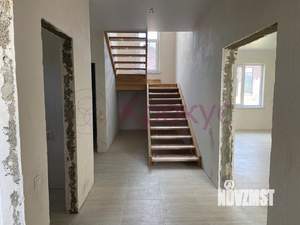 Дом 160м², 2-этажный, участок 6 сот.  