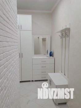 Дом 520м², 3-этажный, участок 5 сот.  