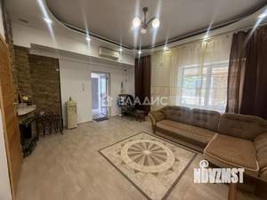 Дом 200м², 2-этажный, участок 17 сот.  