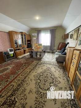 Дом 275м&sup2;, 3-этажный, участок 8 сот.  