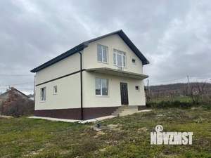 Дом 150м&sup2;, 2-этажный, участок 4 сот.  