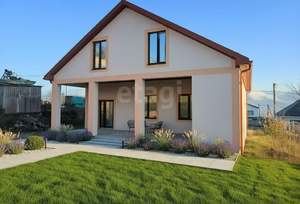 Дом 242м&sup2;, 2-этажный, участок 6 сот.  