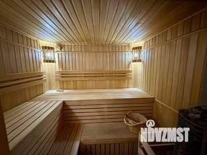 Дом 513м&sup2;, 2-этажный, участок 6 сот.  