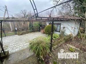 Дом 160м&sup2;, 2-этажный, участок 8 сот.  