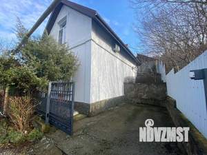 Дом 160м&sup2;, 2-этажный, участок 8 сот.  