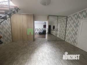 Дом 270м², 2-этажный, участок 5 сот.  