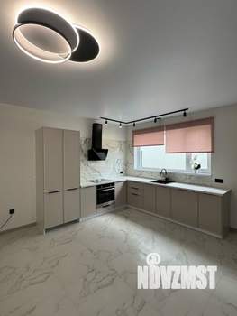 Дом 160м², 2-этажный, участок 5 сот.  