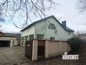 Дом 222м², 2-этажный, участок 9 сот.  