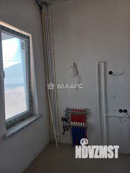 Дом 145м&sup2;, 2-этажный, участок 5 сот.  