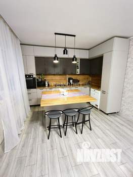 Дом 140м², 3-этажный, участок 5 сот.  