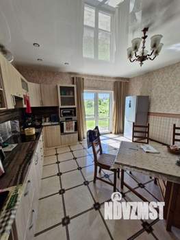 Дом 127м&sup2;, 2-этажный, участок 8 сот.  