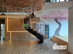 Дом 220м², 2-этажный, участок 4 сот.  