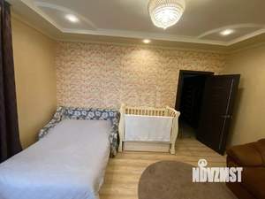 Дом 150м&sup2;, 2-этажный, участок 3 сот.  