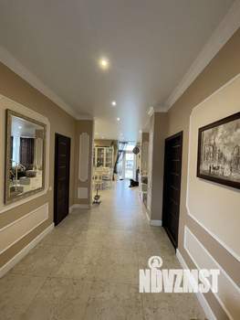 Дом 199м&sup2;, 2-этажный, участок 8 сот.  