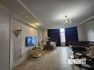 Дом 520м&sup2;, 3-этажный, участок 5 сот.  