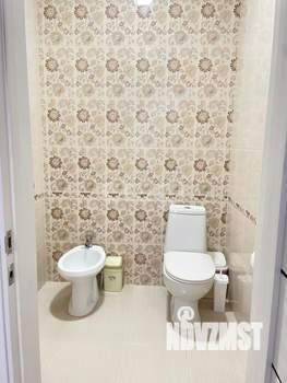 Дом 216м&sup2;, 2-этажный, участок 5 сот.  