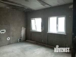 Дом 130м&sup2;, 2-этажный, участок 3 сот.  