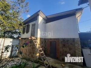 Дом 99м&sup2;, 2-этажный, участок 9 сот.  