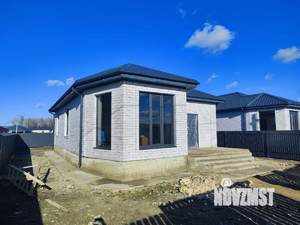 Дом 100м&sup2;, 1-этажный, участок 3 сот.  