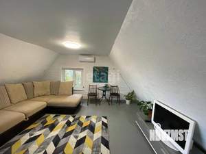 Дом 42м&sup2;, 2-этажный, участок 4 сот.  