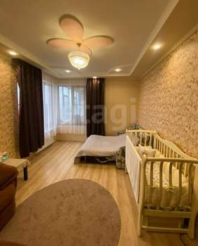 Дом 150м&sup2;, 2-этажный, участок 3 сот.  