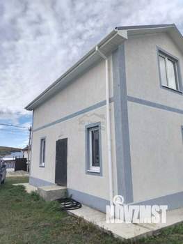 Дом 100м&sup2;, 2-этажный, участок 3 сот.  