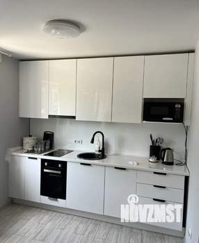 Дом 161м&sup2;, 2-этажный, участок 8 сот.  