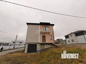 Дом 328м&sup2;, 2-этажный, участок 8 сот.  