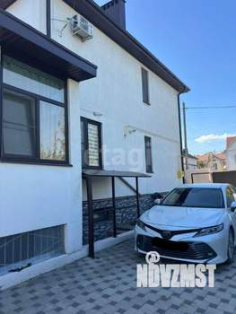 Дом 261м&sup2;, 3-этажный, участок 8 сот.  