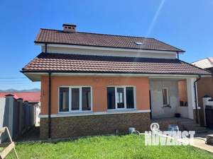 Дом 180м&sup2;, 2-этажный, участок 4 сот.  