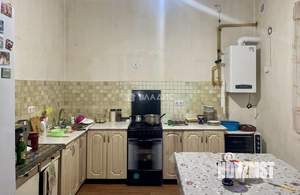 Дом 161м&sup2;, 2-этажный, участок 4 сот.  