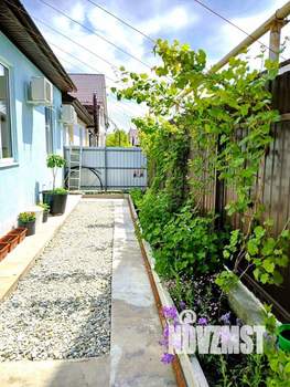 Дом 80м&sup2;, 2-этажный, участок 2 сот.  