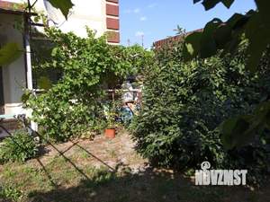 Дом 251м², 3-этажный, участок 4 сот.  