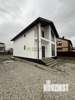 Дом 144м&sup2;, 2-этажный, участок 4 сот.  