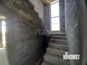 Дом 206м&sup2;, 2-этажный, участок 4 сот.  