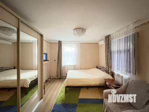 Дом 188м&sup2;, 2-этажный, участок 6 сот.  