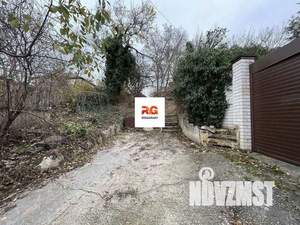 Дом 52м&sup2;, 2-этажный, участок 2 сот.  