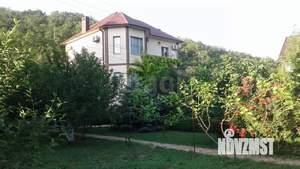 Дом 233м&sup2;, 2-этажный, участок 14 сот.  