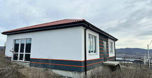 Дом 100м&sup2;, 1-этажный, участок 5 сот.  