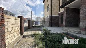 Таунхаус 247м&sup2;, 2-этажный, участок 3 сот.  